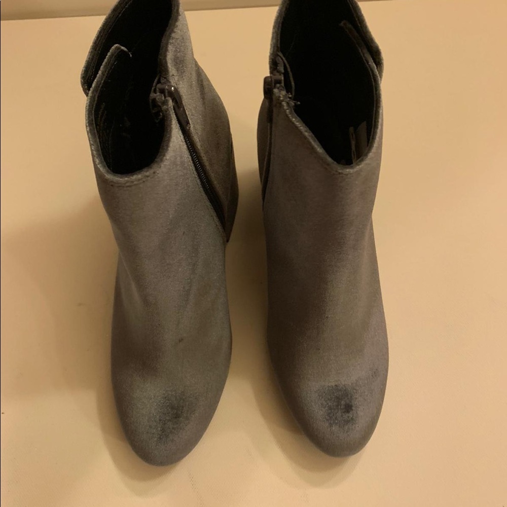 Aldo velvet bootie size 6.5 grey-beautiful, new